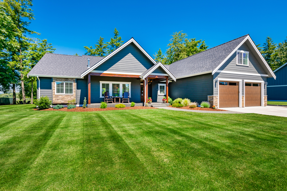 How Your Roof Affects Your Home’s Curb Appeal