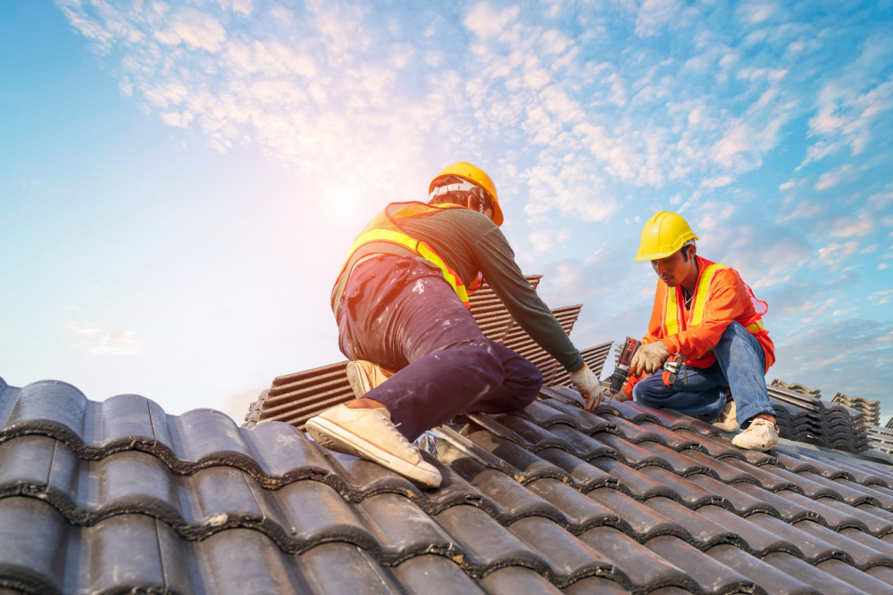 Common Roofing Scams: How to Protect Yourself as a Homeowner